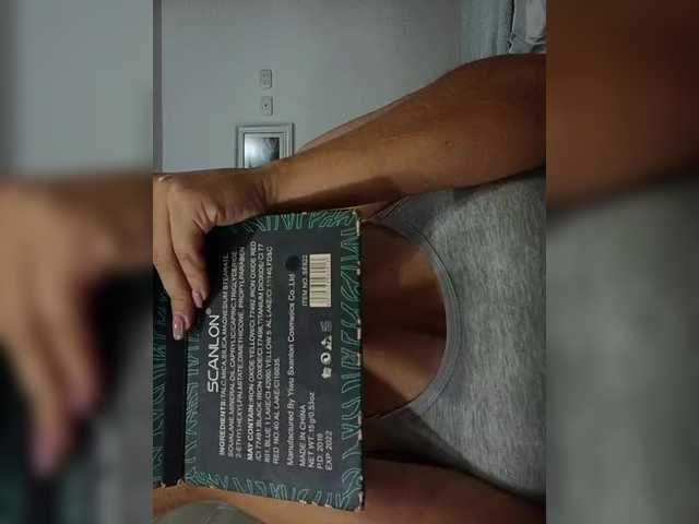 Val-kyrie's BongaCams show and profile