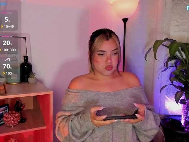 Val-kyrie's BongaCams show and profile