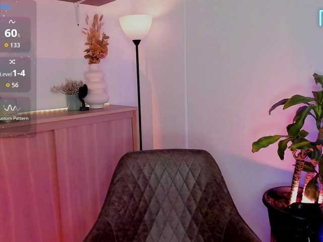 Val-kyrie's BongaCams show and profile