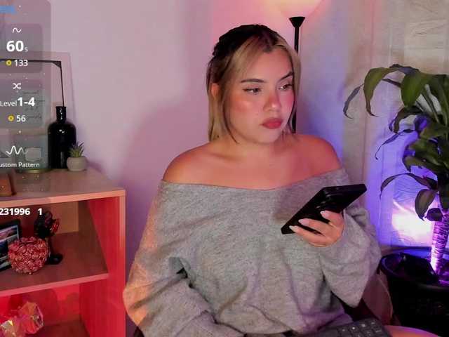 Val-kyrie's BongaCams show and profile