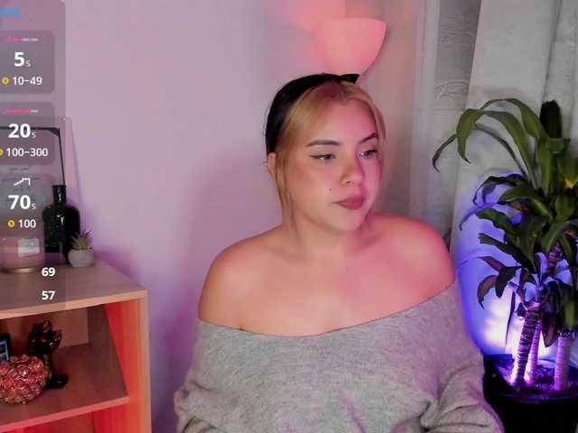 Val-kyrie's BongaCams show and profile