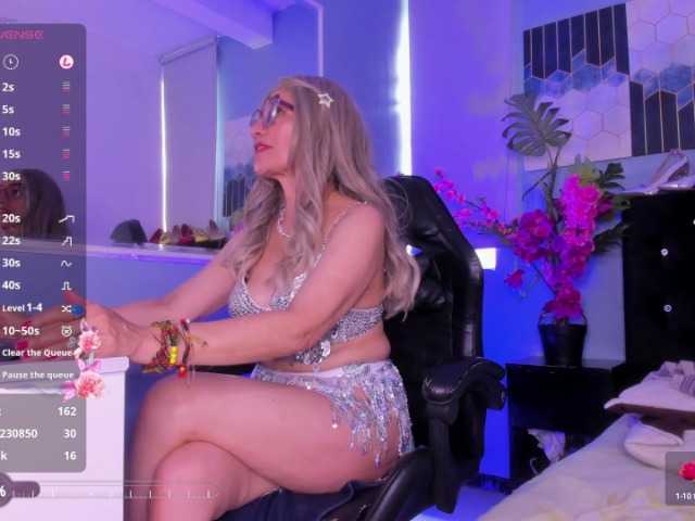  samantha-mature- chat room