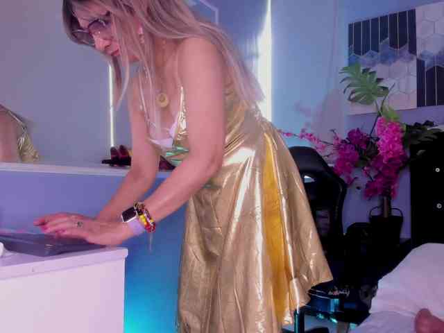 samantha-mature- Live Webcam on BongaCams
