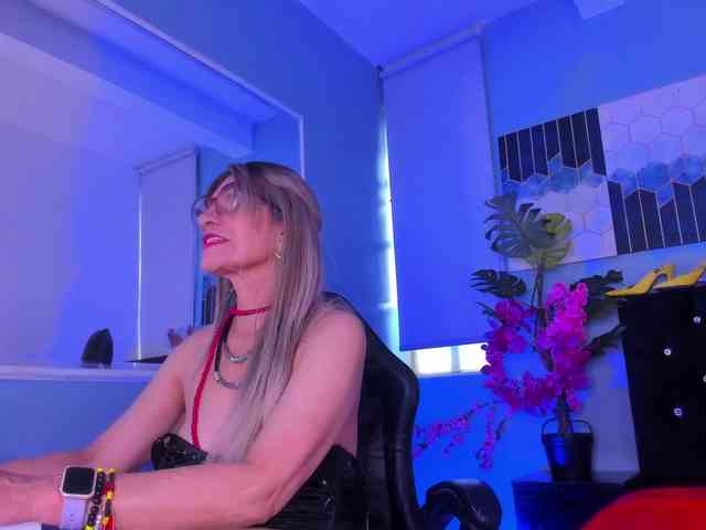 samantha-mature- webcam