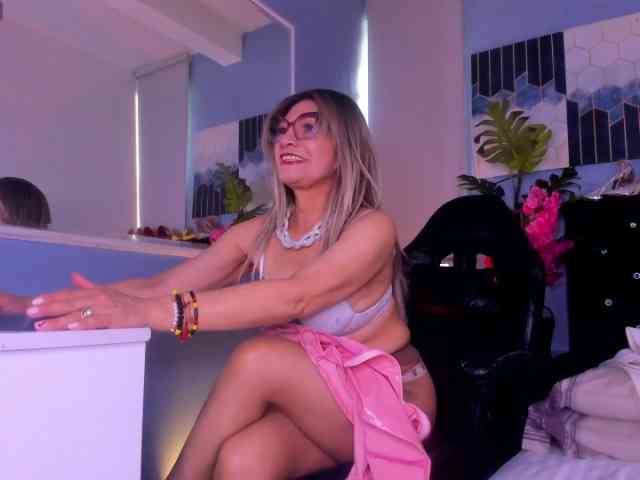 samantha-mature- webcam