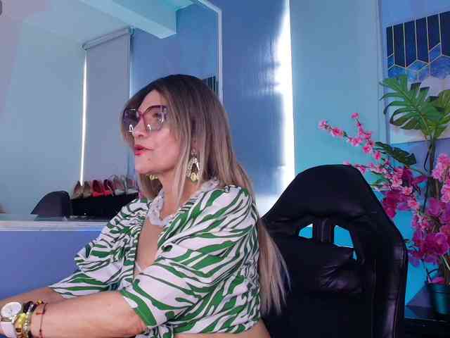 samantha-mature- webcam
