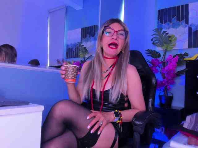 samantha-mature- webcam