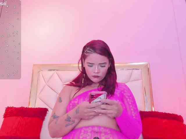 lorena-gomezz1 webcam