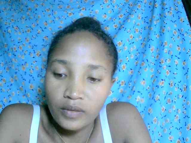 Asmirah webcam