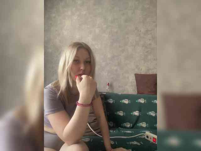 karolina7 Live Webcam on BongaCams