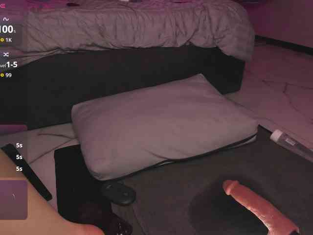 victoria-d-minds webcam