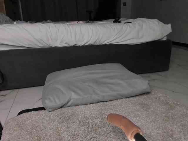 victoria-d-minds webcam