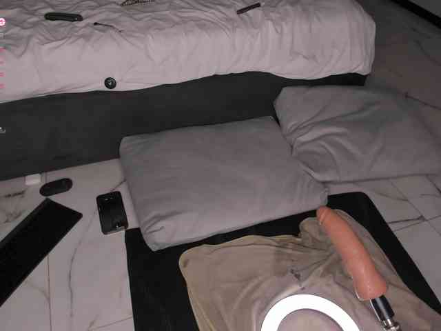 victoria-d-minds webcam