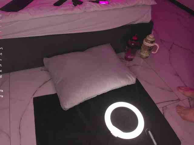 victoria-d-minds victoria-d-minds