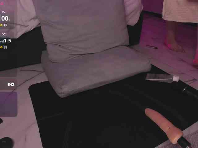 victoria-d-minds webcam