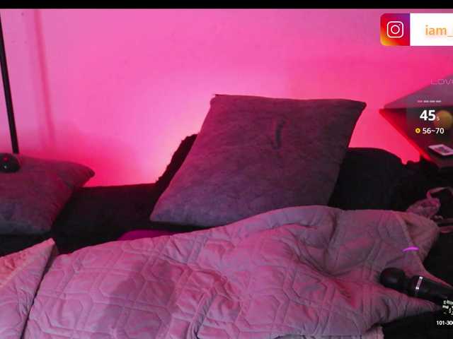 Yourtoybella webcam