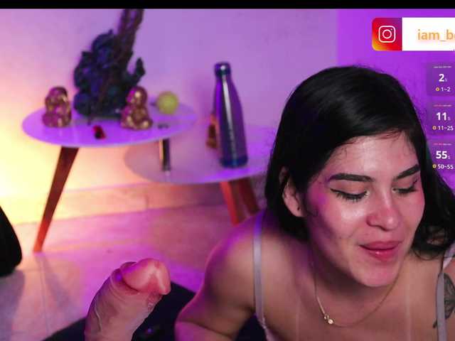Yourtoybella on BongaCams