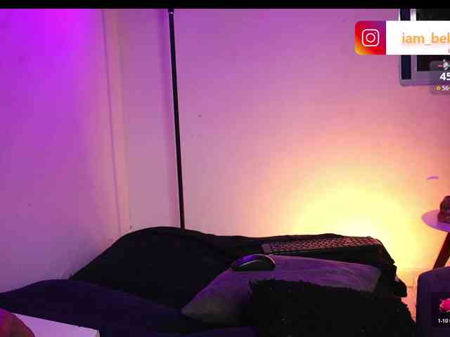 yourtoybella webcam