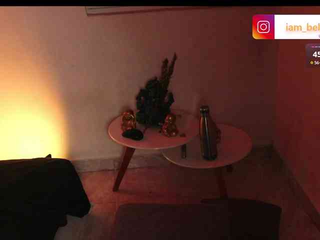 yourtoybella webcam
