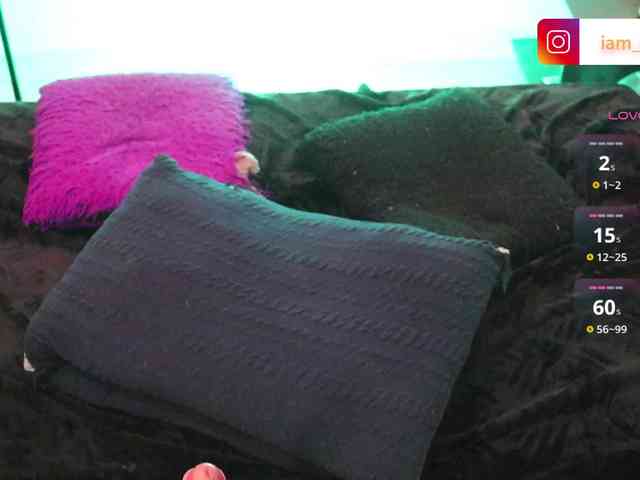 yourtoybella webcam