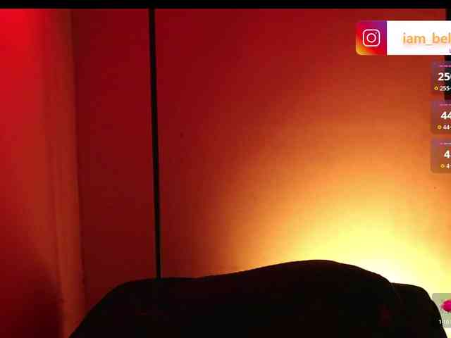 yourtoybella webcam