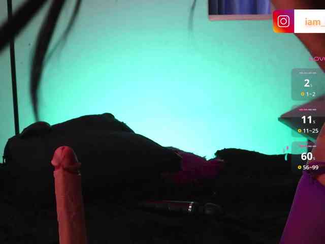 yourtoybella webcam