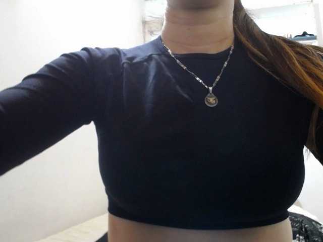 chantal-adams's BongaCams show and profile