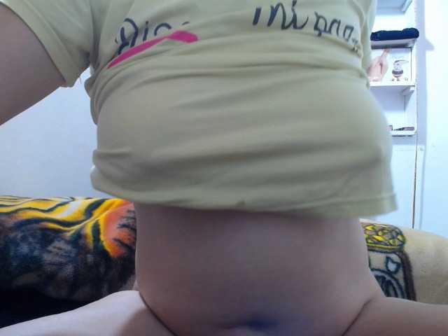 chantal-adams's BongaCams show and profile