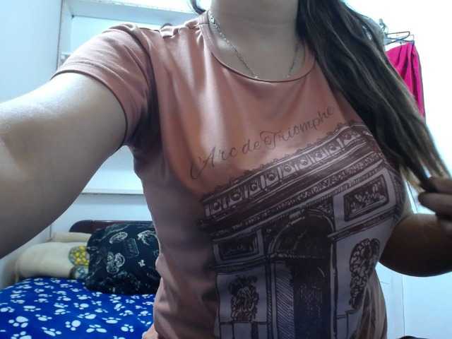 chantal-adams's BongaCams show and profile