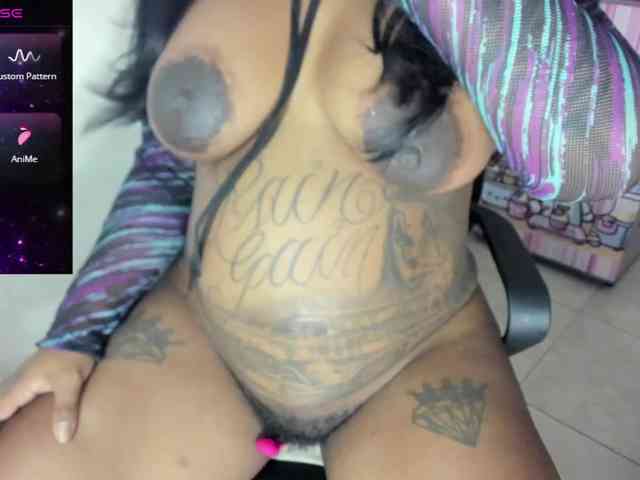 BrownieWithMilk webcam