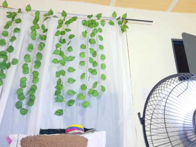 amarantha-love18's BongaCams show and profile