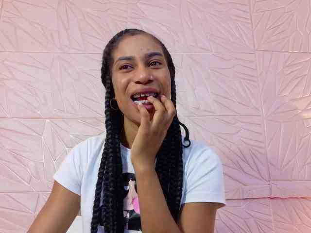 amarantha-love18 webcam
