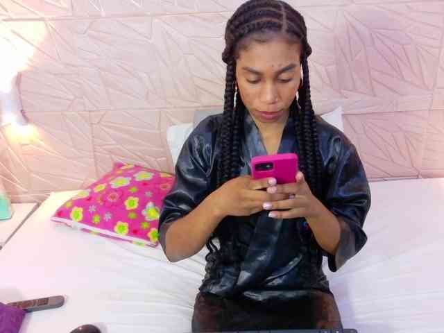amarantha-love18 webcam