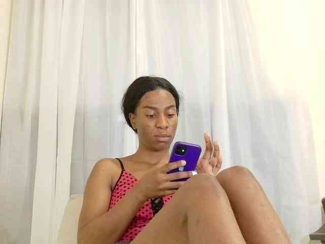 amarantha-love18 webcam