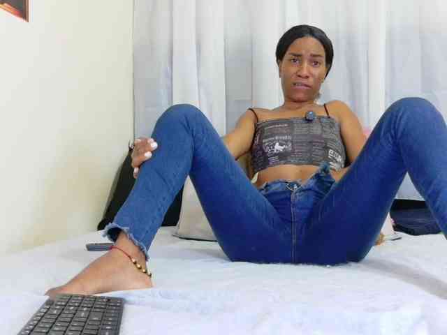 amarantha-love18 webcam