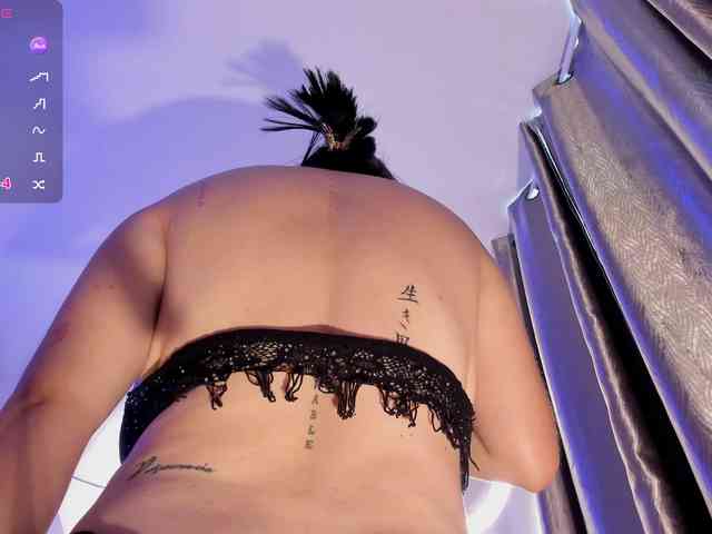 Orianna-Guzman Live Webcam on BongaCams