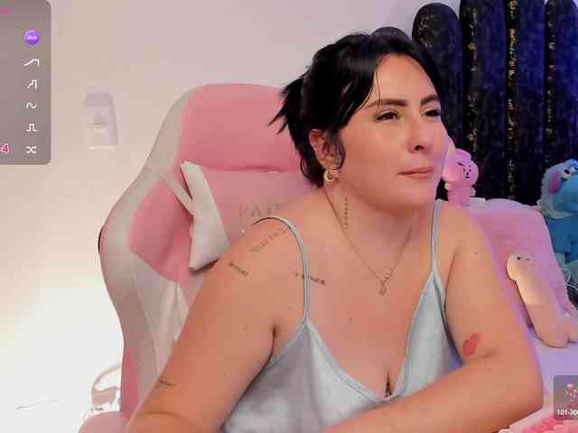Kelly-Guzman webcam