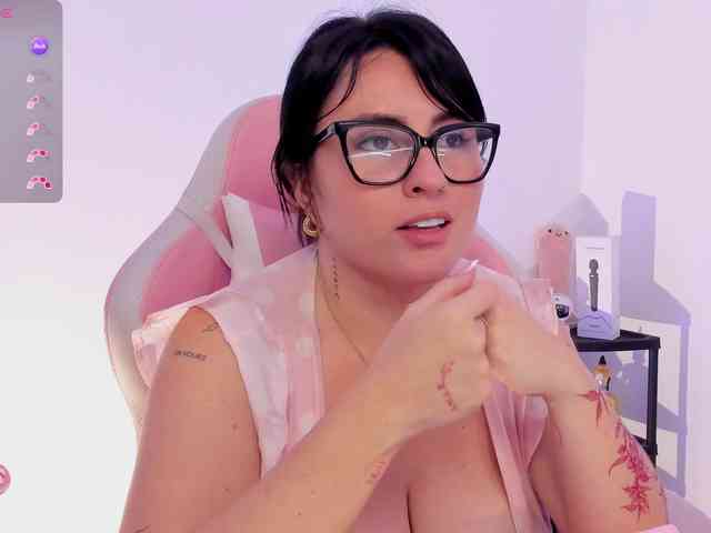 Kelly-Guzman webcam