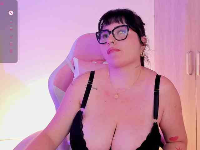 MssOriana webcam