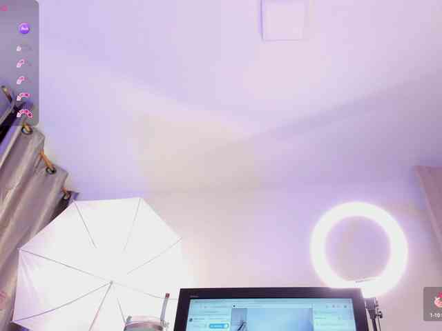 Kelly-Guzman webcam