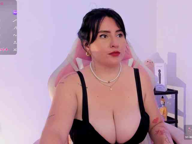 Kelly-Guzman webcam