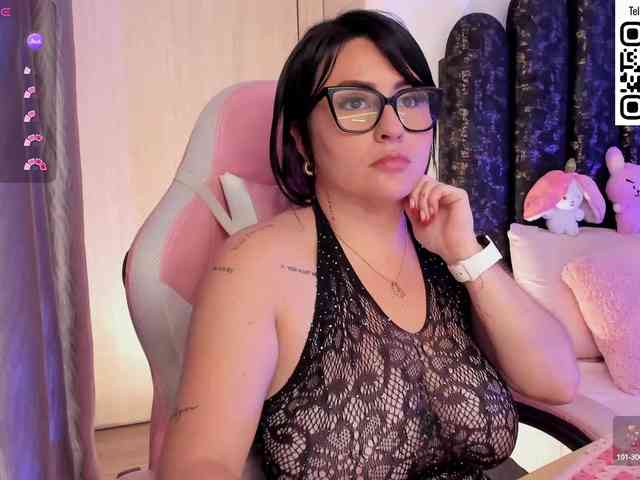 Kelly-Guzman webcam