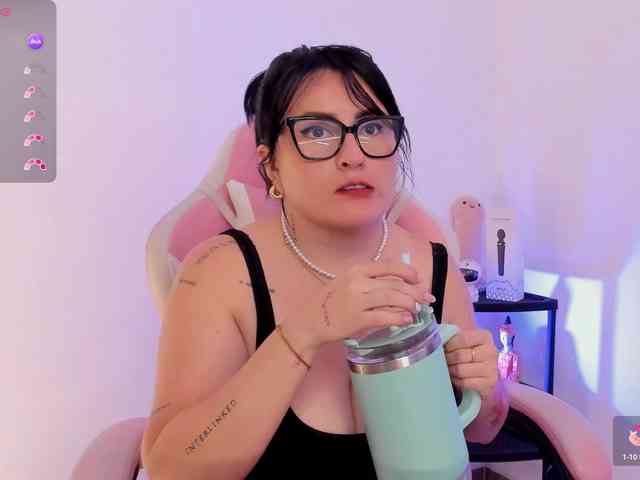 Kelly-Guzman webcam