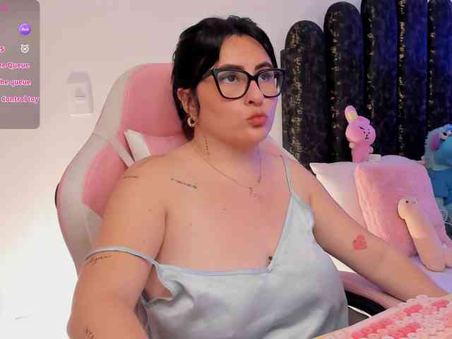 adult nude chat room Orianna-Guzman