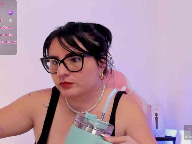 Kelly-Guzman webcam