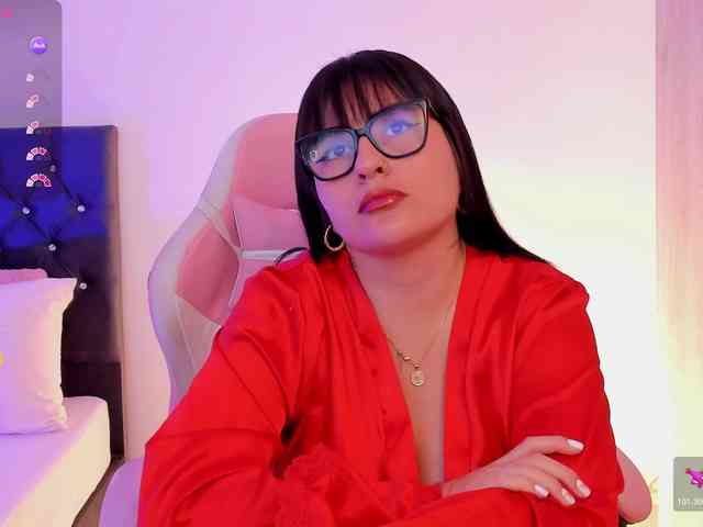 Orianna-Guzman Live Webcam on BongaCams