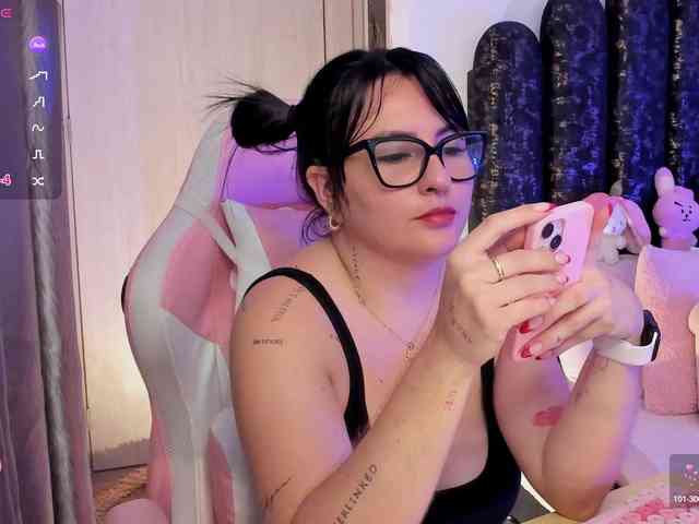 webcam adult Orianna-Guzman