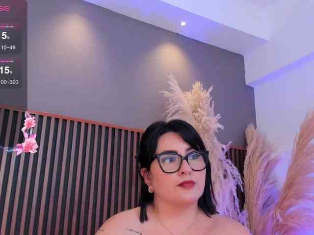 Kelly-Guzman webcam