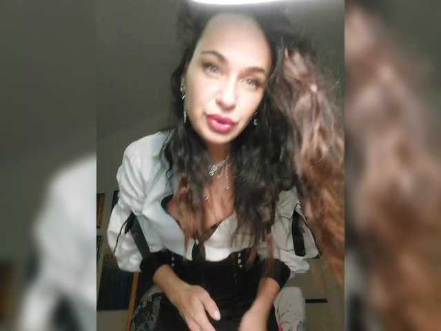 Daineko12's BongaCams show and profile