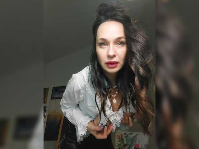 Daineko12 from BongaCams